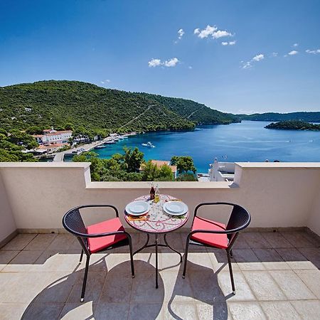 Apartments Ladesta Lastovo Bilik gambar
