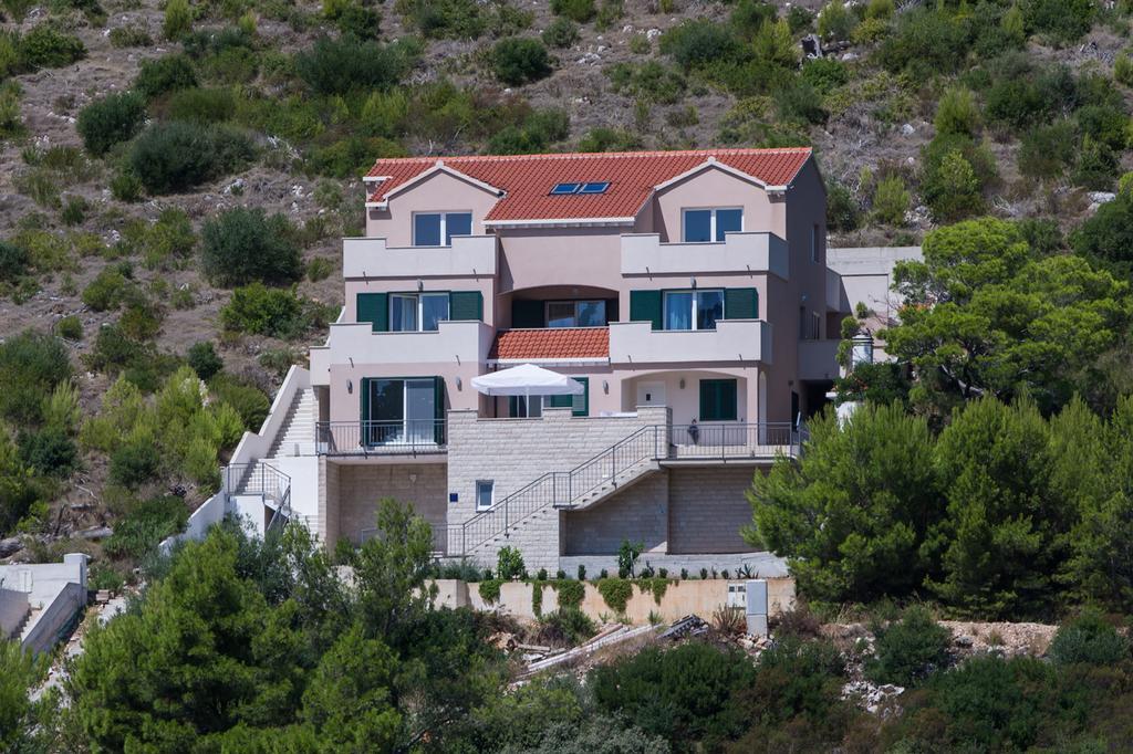 Apartments Ladesta Lastovo Luaran gambar