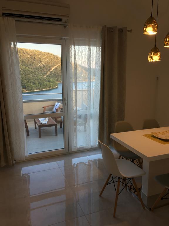 Apartments Ladesta Lastovo Luaran gambar
