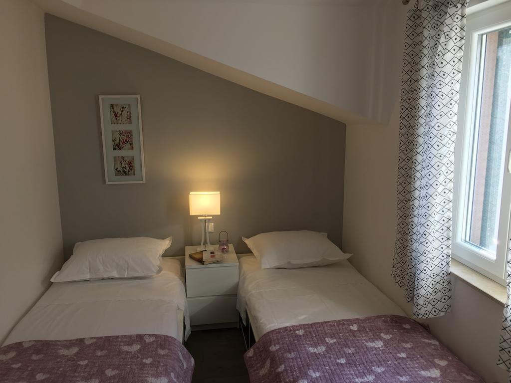 Apartments Ladesta Lastovo Luaran gambar