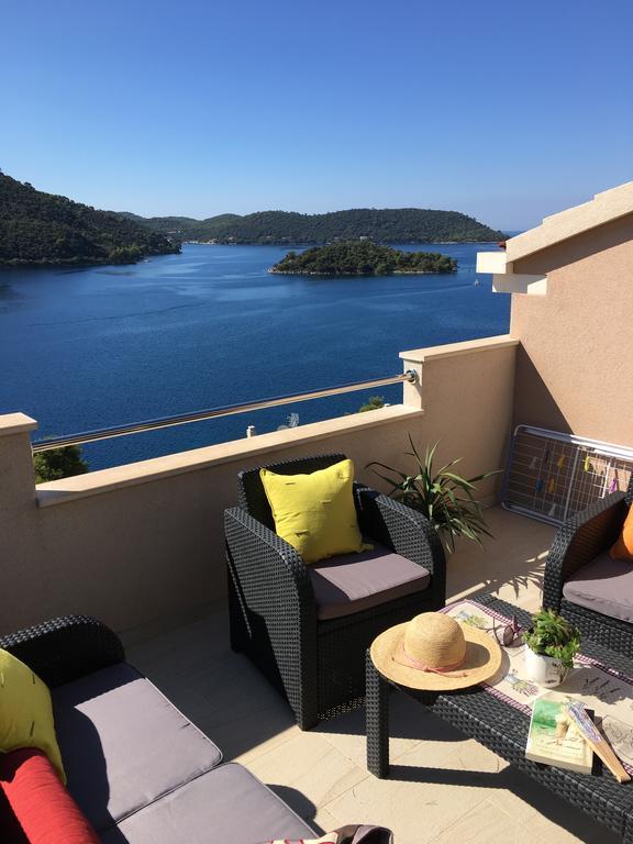 Apartments Ladesta Lastovo Luaran gambar
