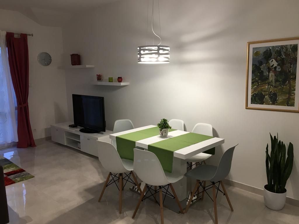 Apartments Ladesta Lastovo Luaran gambar